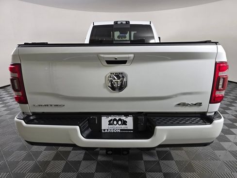 Used 2023 RAM 3500 Limited AWD/4WD image 4