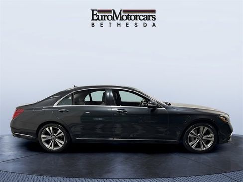 Used 2019 Mercedes-Benz S 560 4MATIC Sedan image 6