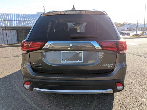 Used 2018 Mitsubishi Outlander GT image 9
