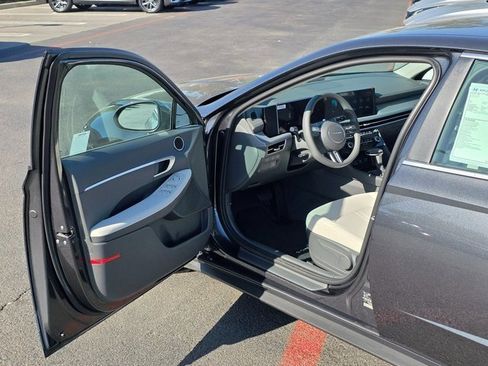 New 2026 Hyundai Sonata SE image 37