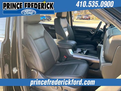 Used 2024 Chevrolet Silverado 2500 LTZ w/ LTZ Premium Package image 7