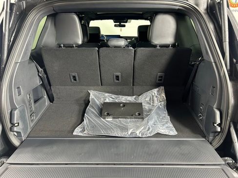 New 2026 Ford Expedition Platinum image 22