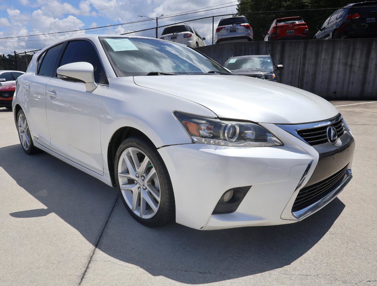 Used 2016 Lexus CT 200h w/ Seat Comfort Package FWD image 9