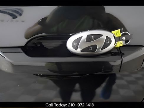 Certified 2024 Hyundai Santa Fe Limited image 35