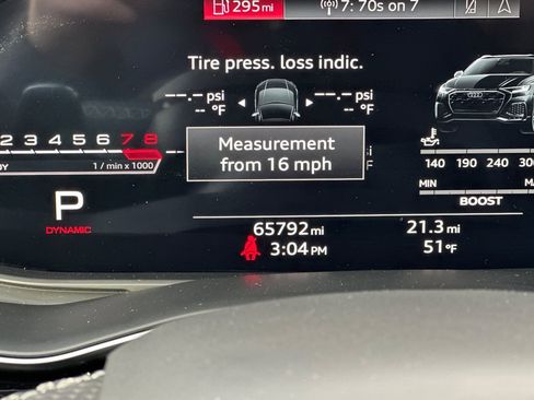 Used 2023 Audi RS Q8 4.0T image 31