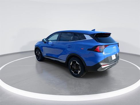 New 2026 Kia Sportage EX image 6