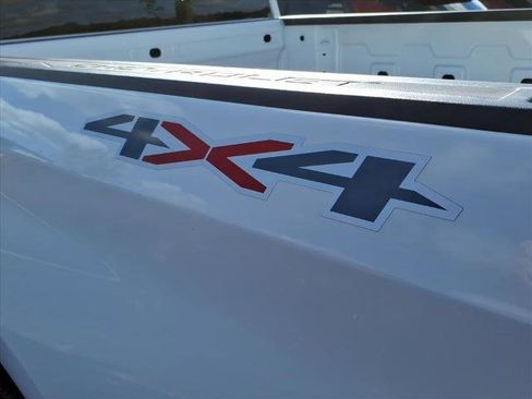 Used 2023 Chevrolet Silverado 1500 LT image 26