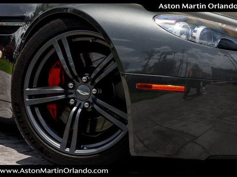 Used 2009 Aston Martin V8 Vantage Roadster RWD image 4