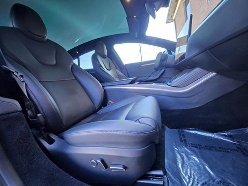 Used 2022 Tesla Model S AWD image 57