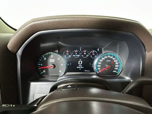 Used 2017 GMC Sierra 1500 Denali w/ Denali Ultimate Package AWD/4WD image 18