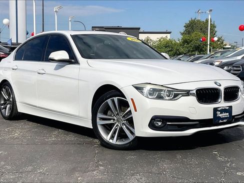 Used 2018 BMW 330i Sedan RWD image 34