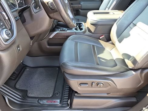 Used 2021 GMC Sierra 1500 Denali w/ Denali Ultimate Package image 32