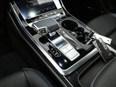 New 2026 Audi Q8 Premium Plus image 12