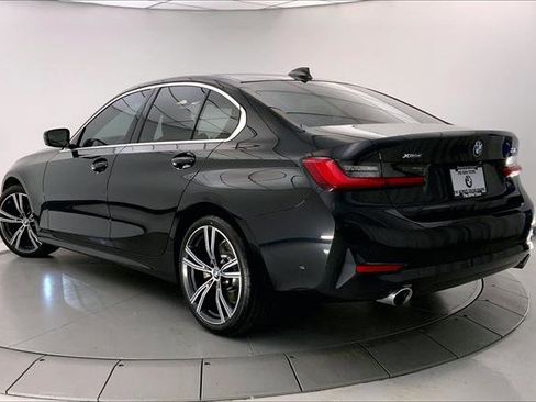 Used 2019 BMW 330i xDrive Sedan w/ Premium Package image 9