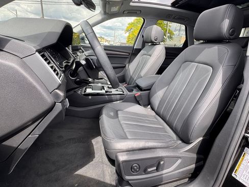 Used 2023 Audi Q5 2.0T Premium w/ Convenience Package AWD/4WD image 14