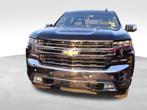 Used 2019 Chevrolet Silverado 1500 LTZ AWD/4WD image 4