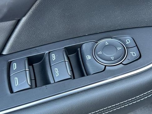 New 2026 Buick Envision Avenir image 12