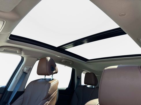 Used 2023 Acura MDX SH-AWD w/ Technology Package image 21