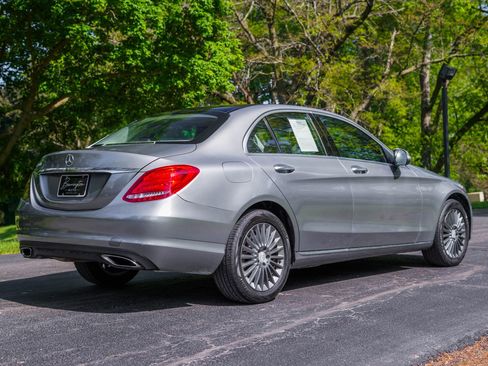 Used 2015 Mercedes-Benz C 300 4MATIC Sedan w/ Multimedia Package image 4