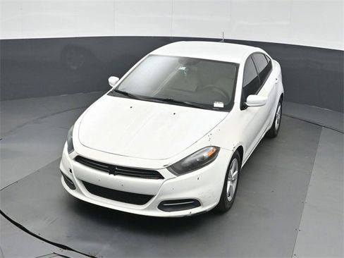 Used 2015 Dodge Dart SXT image 35