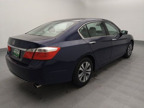 Used 2015 Honda Accord LX image 9
