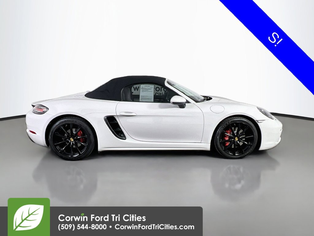 Used 2019 Porsche 718 Boxster S RWD image 16