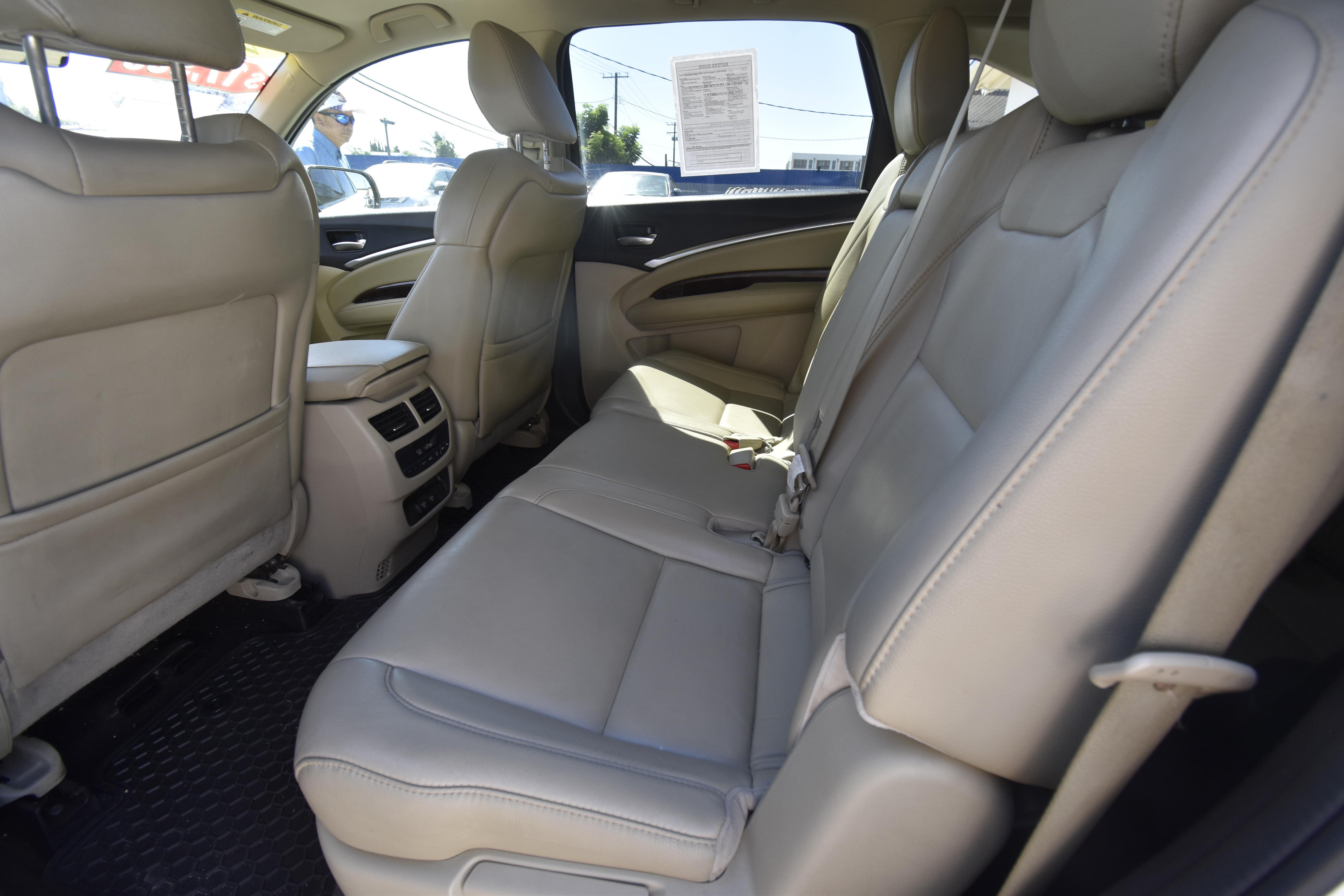 Used 2019 Acura MDX FWD image 10