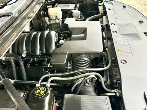 Used 2016 Chevrolet Tahoe LT w/ Texas Edition Package RWD image 43