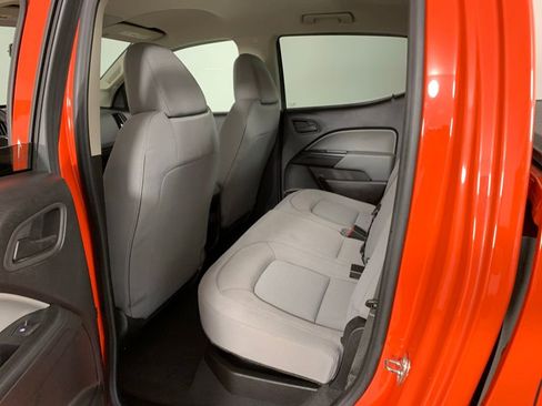 Used 2019 Chevrolet Colorado W/T w/ WT Convenience Package AWD/4WD image 30