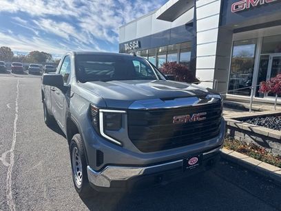 New 2026 GMC Sierra 1500 Pro w/ Pro Value Package