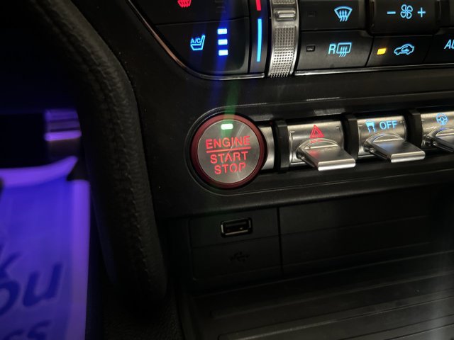 Used 2019 Ford Mustang GT RWD image 16