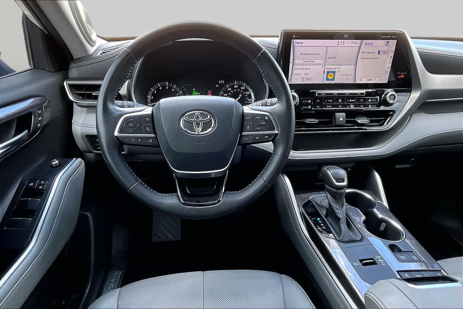 Used 2020 Toyota Highlander Limited FWD image 6