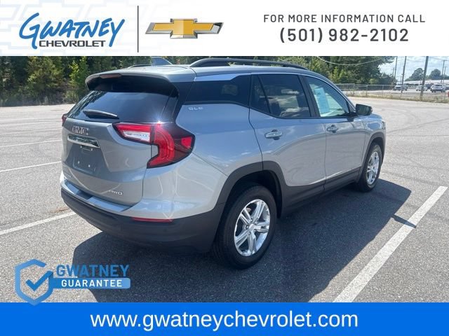 Used 2023 GMC Terrain SLE w/ Driver Convenience Package AWD/4WD image 5