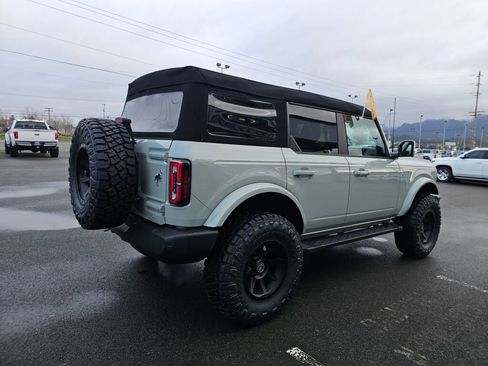 Certified 2024 Ford Bronco Outer Banks image 6