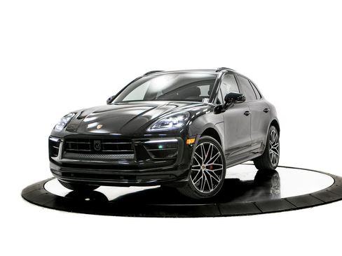 Used 2024 Porsche Macan S AWD/4WD image 1