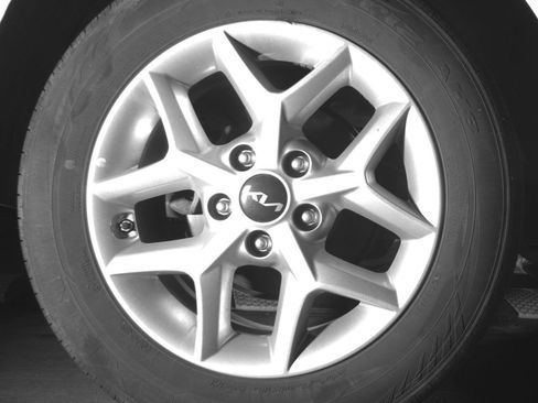 Used 2025 Kia Soul LX w/ LX Technology Package image 15