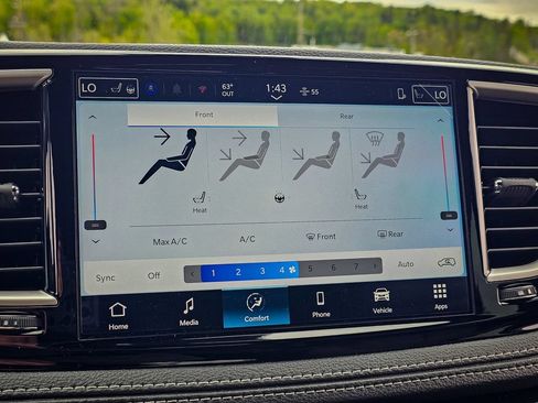 New 2027 Chrysler Pacifica Select FWD image 18