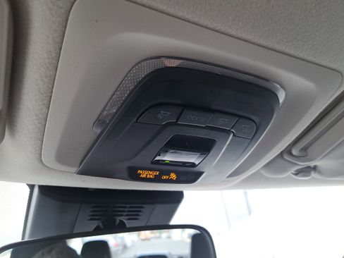 Certified 2023 Toyota Corolla LE image 29