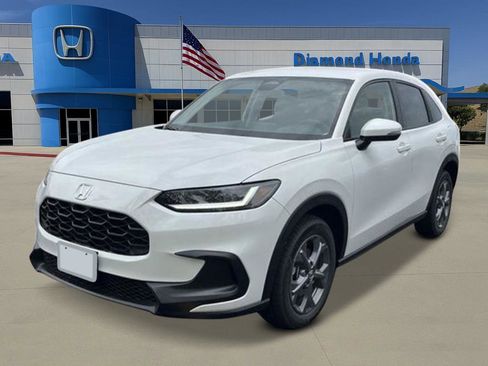 New 2026 Honda HR-V LX image 1