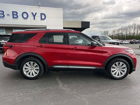 Used 2025 Ford Explorer Platinum w/ LUX Leather Package image 10