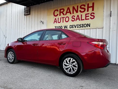 Used 2019 Toyota Corolla LE image 41
