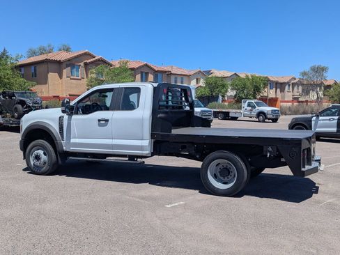 New 2024 Ford F550 4x4 SuperCab Super Duty image 3