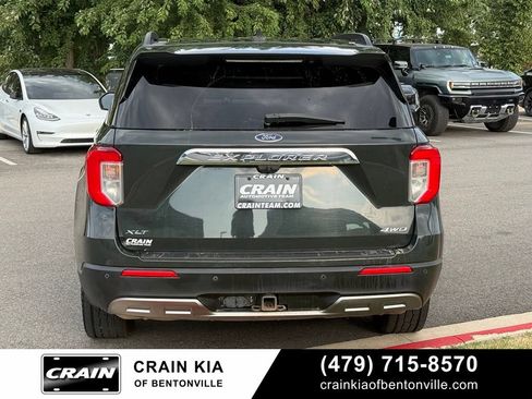 Used 2022 Ford Explorer XLT w/ Equipment Group 202A AWD/4WD image 6
