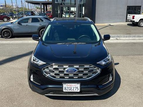 Used 2021 Ford Edge SEL w/ Convenience Package image 2