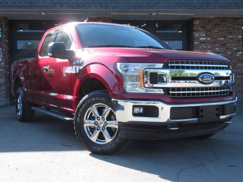 Used 2018 Ford F150 XLT w/ Equipment Group 302A Luxury AWD/4WD image 2