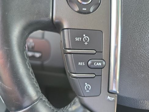 Used 2013 Land Rover LR4 HSE AWD/4WD image 29