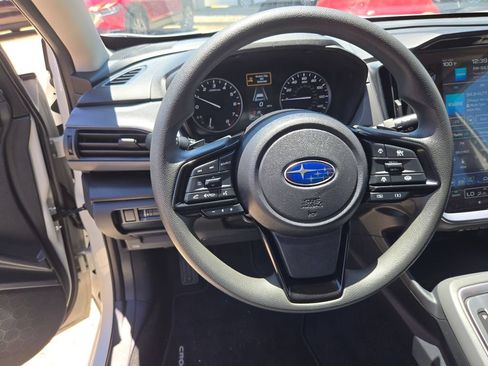 Used 2025 Subaru Crosstrek 2.5i Premium AWD/4WD image 18