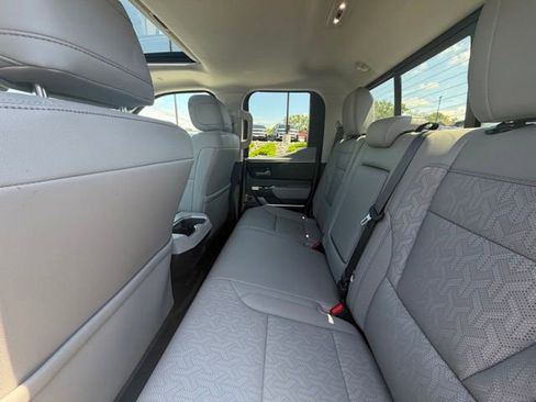 Used 2023 Toyota Tundra Limited AWD/4WD image 30
