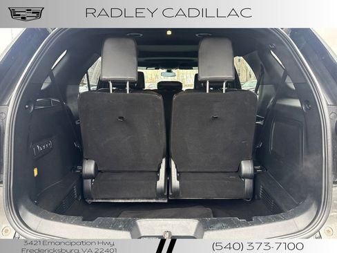 Used 2018 Ford Explorer Platinum image 12