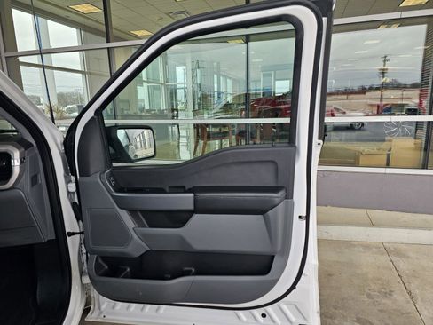 Used 2023 Ford F150 XLT image 13